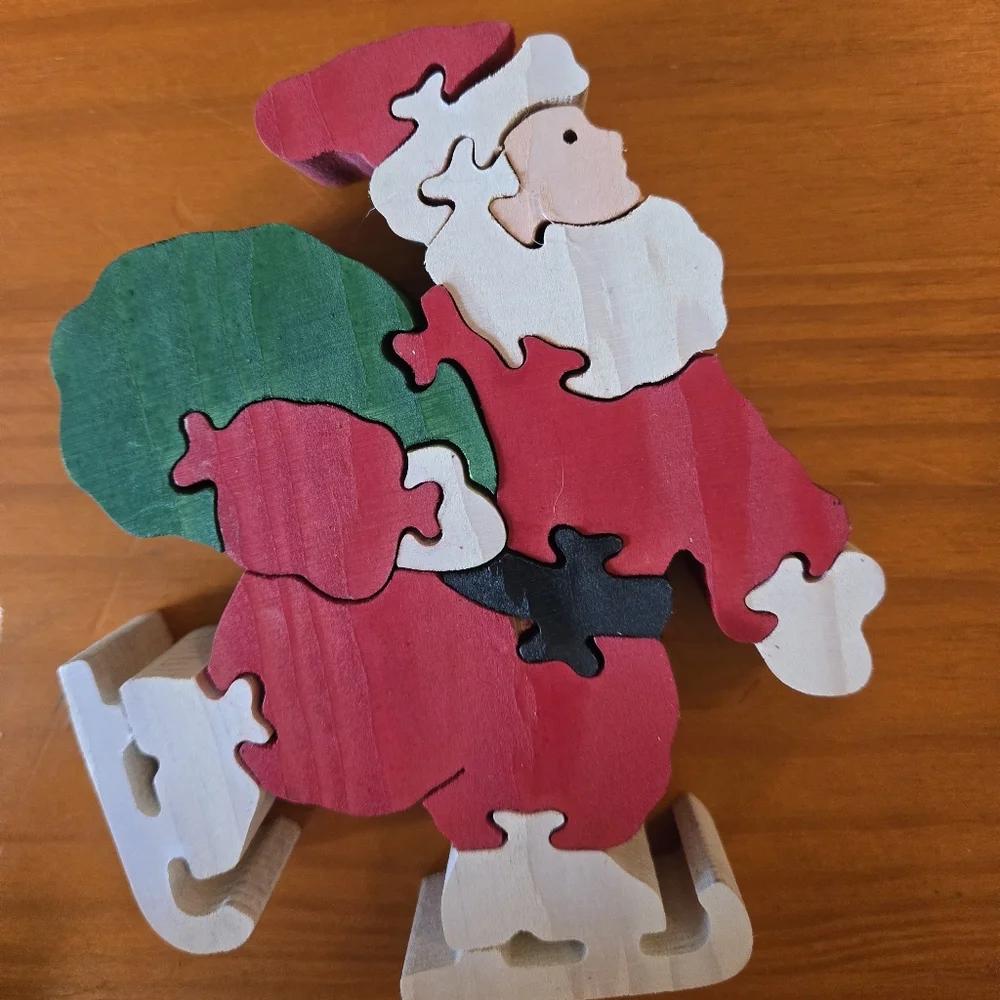 Vintage Dept 56 Wooden Double Sided‎ Skating Santa Puzzle EUC
